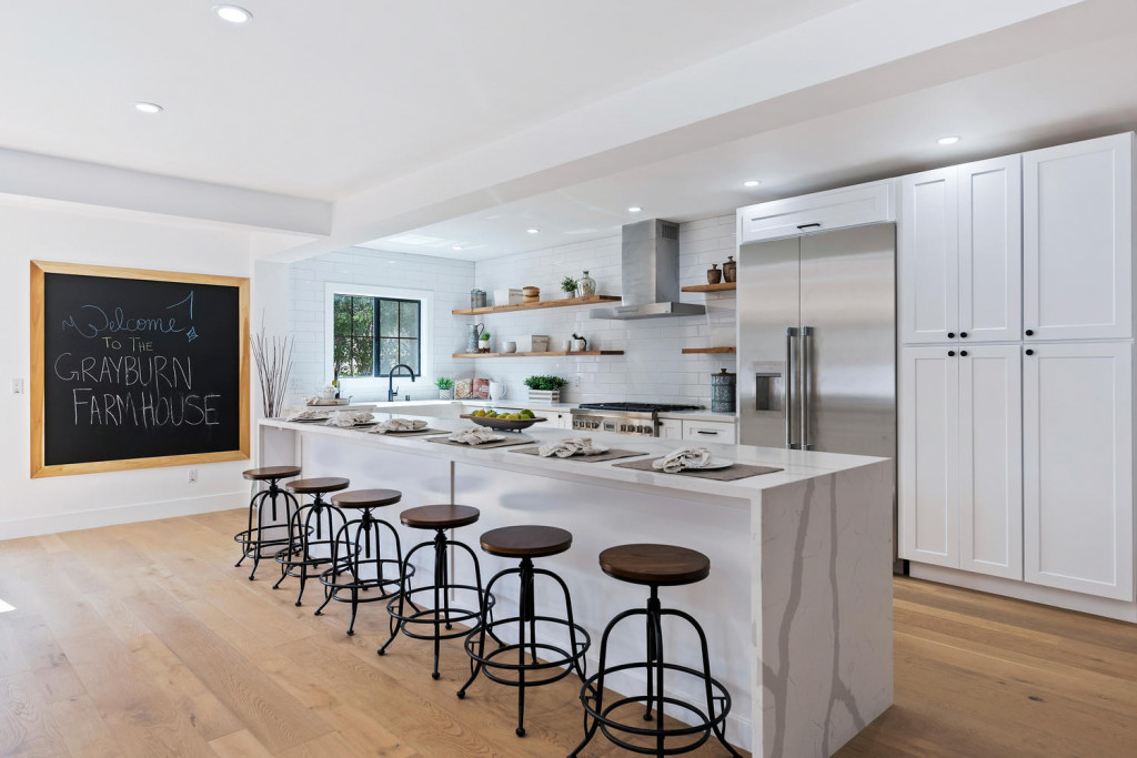 kitchen with wood floors