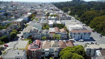 Aerial view of 1235 5th Avenue, showing the proximity of Golden Gate Park