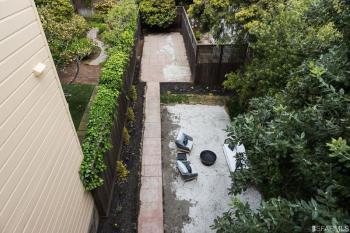 Aerial view of 2832 Union Street's back yard