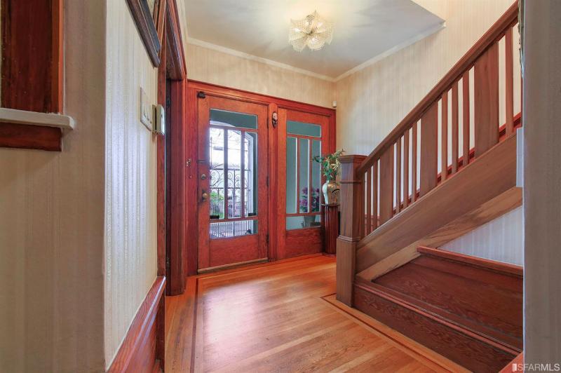 shannon-hughes-876-43rd-ave-sf-entryway.jpg #4