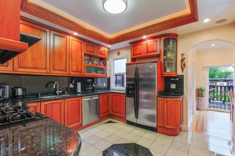 shannon-hughes-876-43rd-ave-sf-kitchen.jpg #6