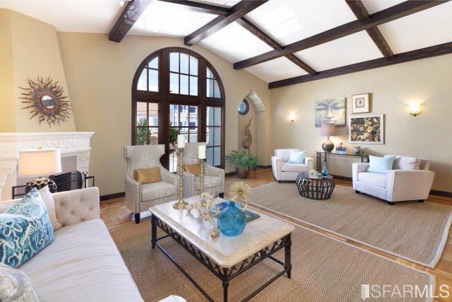 shannon-hughes-1587-34th-sf-livingroom.jpg #2
