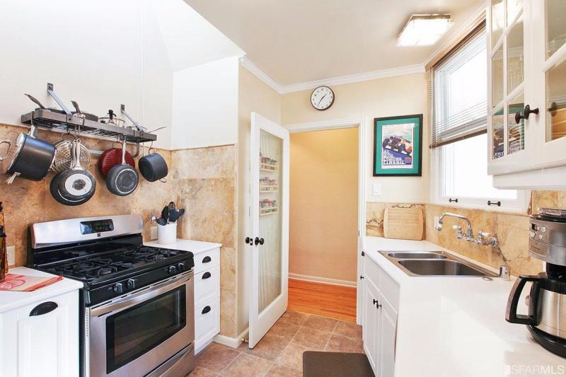 shannon-hughes-1462-32nd-sf-kitchen.jpg #13