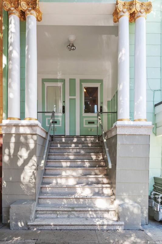 Steps leading to the entry of 426-428 Hugo Street