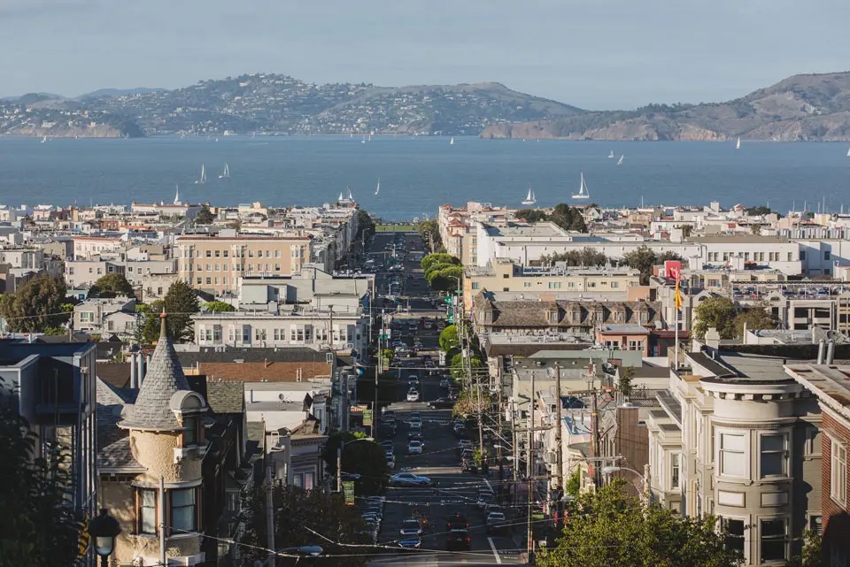 About the neighborhood Image of Cow Hollow