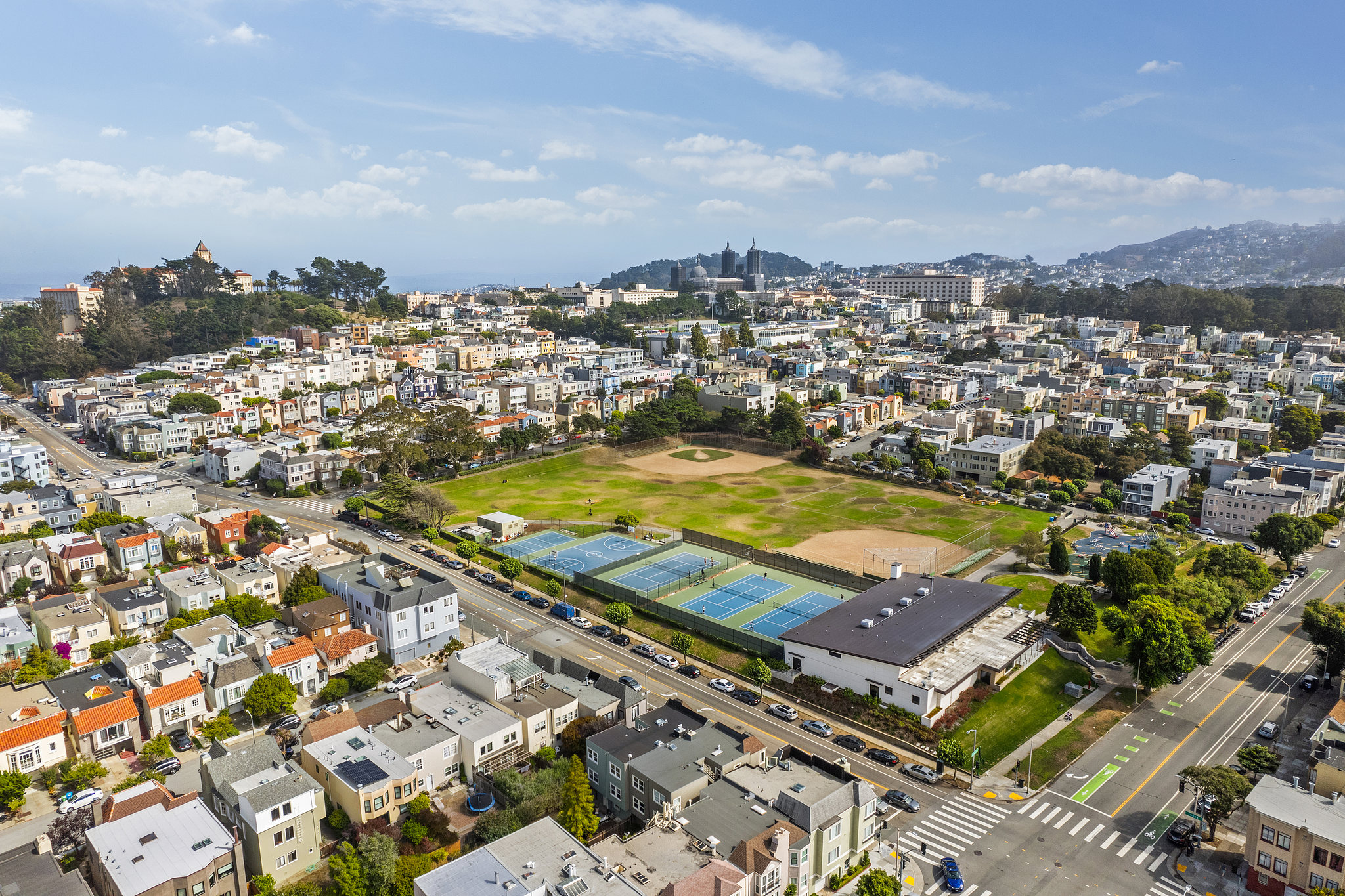About the neighborhood Image of Lone Mountain